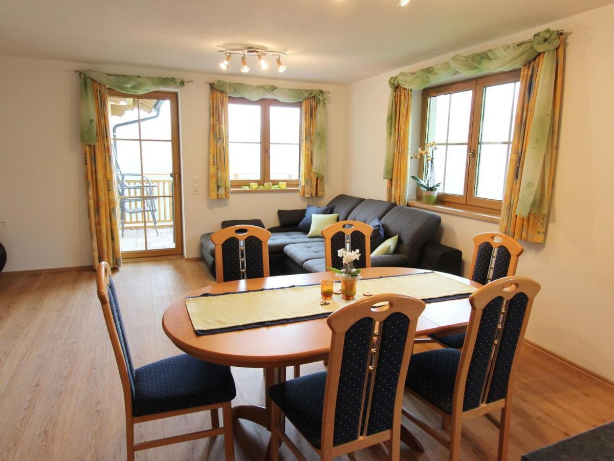 Cosy Holiday Flat In A Farmhouse Taxenbach Værelse billede